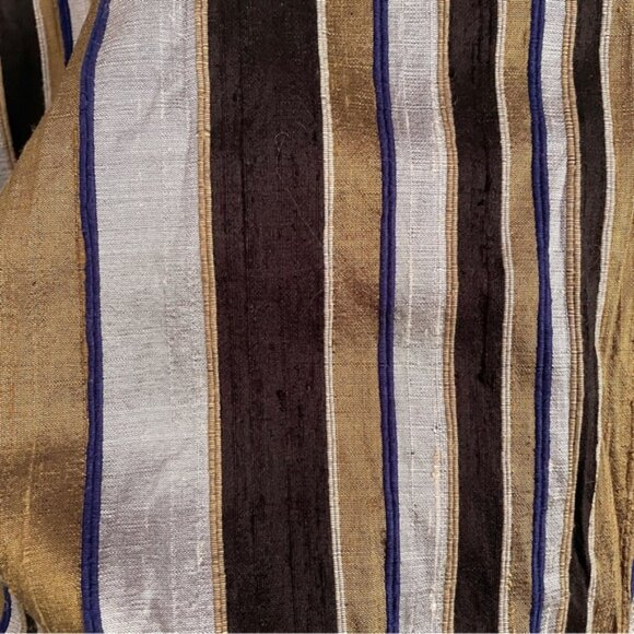 Nikki Chasin Striped Short Sleeve Silk Pant Suit - Small - Picture 9 of 16